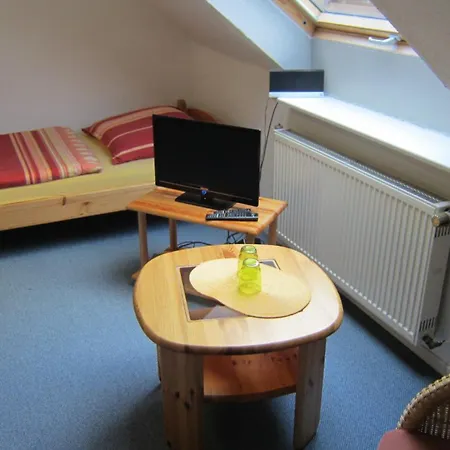 Gemuetliche In Messenaehe